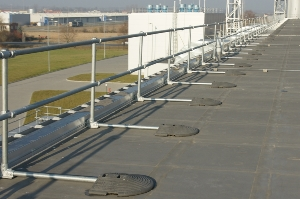 Roof edge Fabrications Roof Guardrails Image