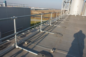 Kee Safety rooftop protection image